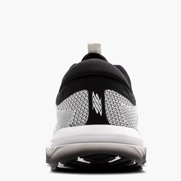 Brooks Woman’s Revel 7 Athletic Shoes in Black and White - BRAND NEW with tags - Picture 6 of 8